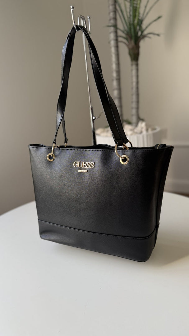 شنطة Guess مع جزدان